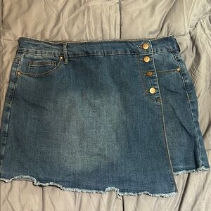 Energie A-Line Denim wrap Skirt with Button Accents size 15